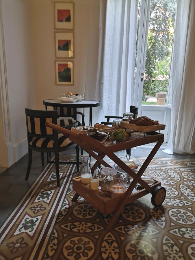 Garden Suite In Private Villa On Via Liberta Палермо Екстериор снимка